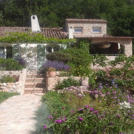 Suite Prive Chez Dunja Roumoules Exterior foto